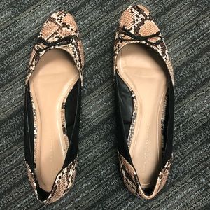 Zara two-tone leather flats US9